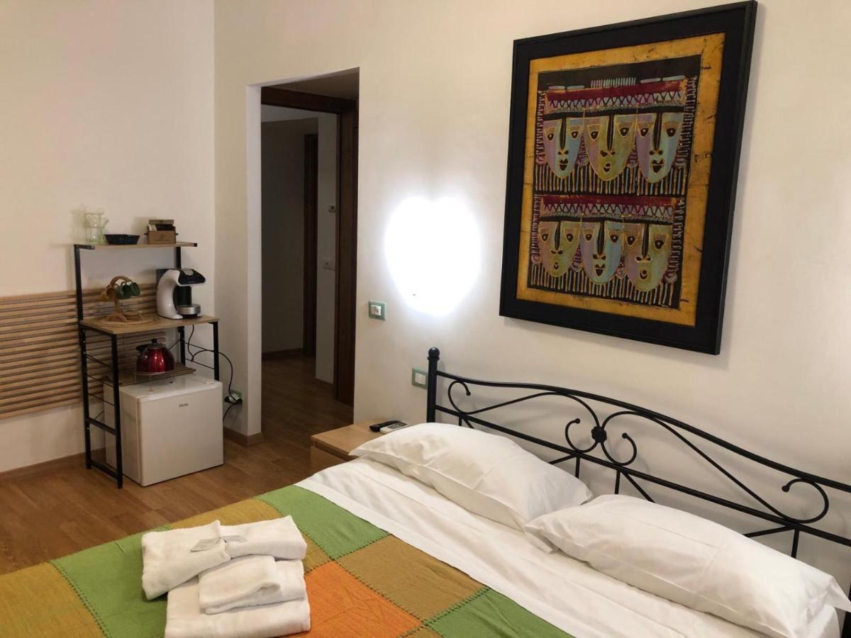 Maison Vaticana Rome Extérieur photo